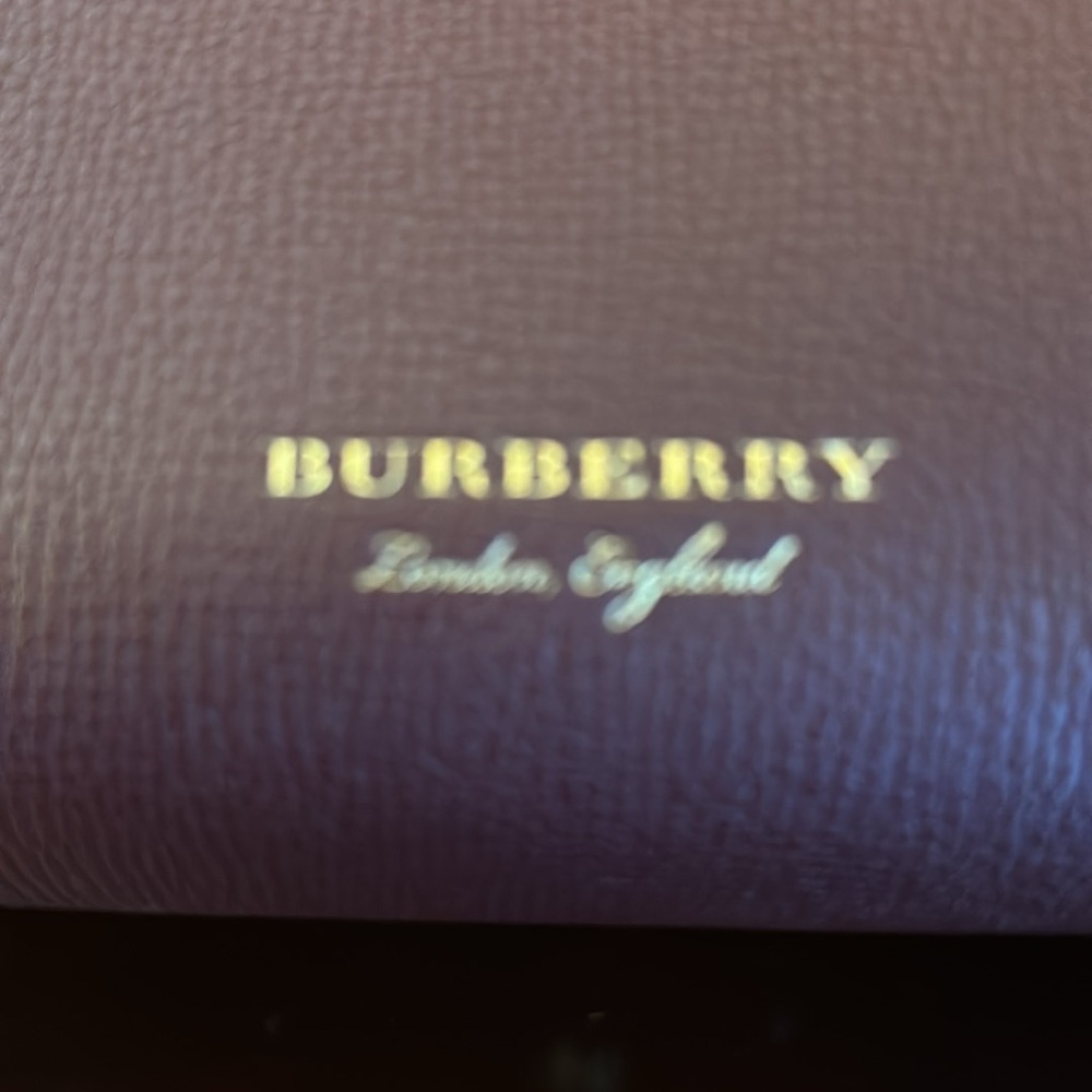 NWTGS Burberry Derby leather House Check medium Camberly tote - Picture 3 of 11